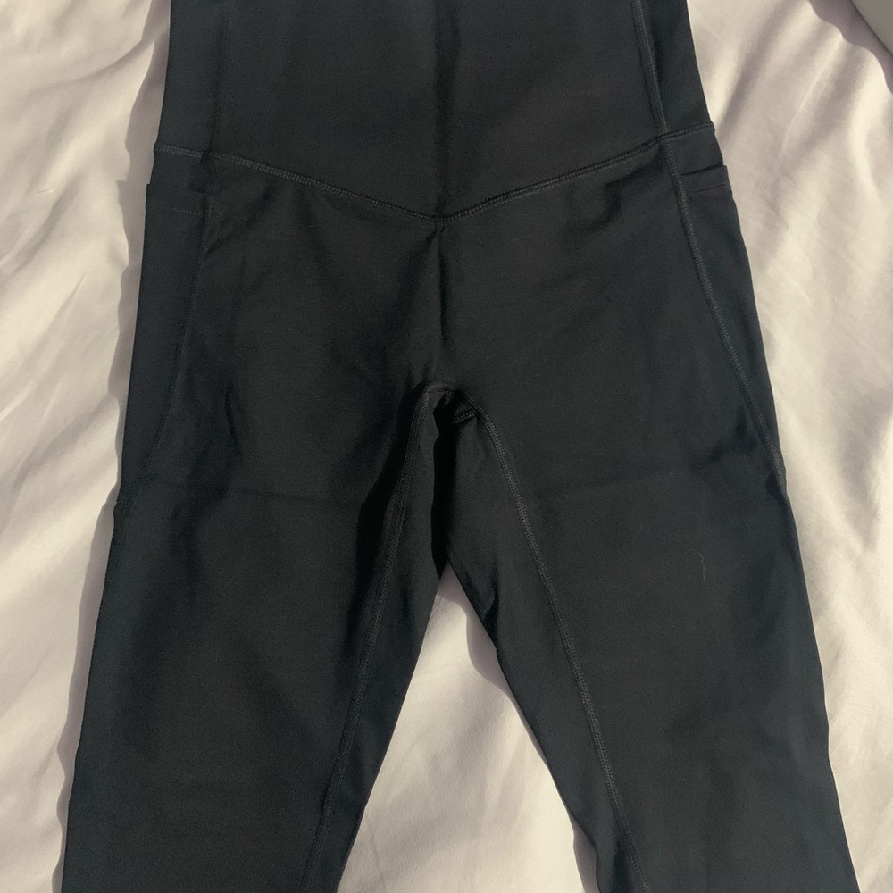 HALARA UltraSculpt Black Leggings